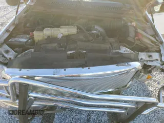 2003 Ford F-350 XL with VIN 1FTWW33F93EA39932, listed as a Copart auction lot 82341464 with 338,158 mi miles and Salvage Title. Bid and sale history available at DreamBid. Image 13.