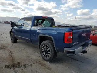 2015 GMC Sierra 2500HD available WiFi SLT with VIN 1GT12ZEG5FF656368, listed as a Copart auction lot 71949114 with 453,801 mi miles and Salvage Title. Bid and sale history available at carsss.com. Image 2.