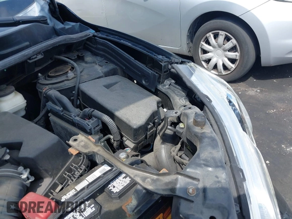 2011 Toyota Matrix z VIN 2T1KU4EEXBC677963, wystawiony jako IAAI lot #42128350 z przebiegiem 38 590 mil mil oraz . Historia ofert i sprzedaży dostępna na DreamBid. Obrazek 13.