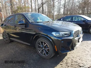 2024 BMW X4 xDrive30i with VIN 5UX33DT03R9U29504, listed as a IAAI auction lot 41460793 with 19,392 mi miles. Bid and sale history available at carsss.com. Image 1.
