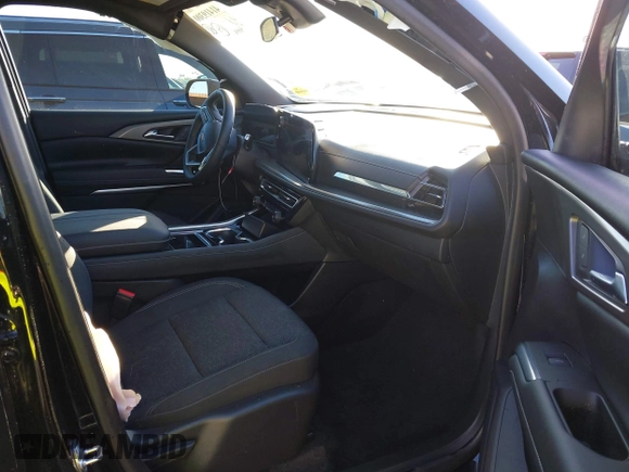2024 Chevrolet Traverse FWD LS with VIN 1GNEREKS7RJ153187, listed as a IAAI auction lot 41419300 with 5,559 mi miles and . Bid and sale history available at DreamBid. Image 5.