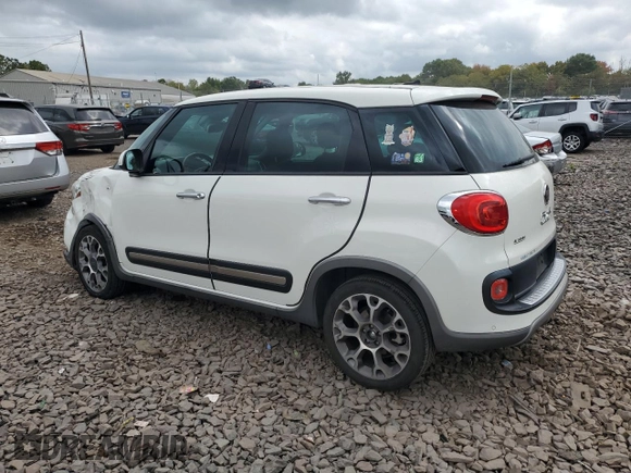 2014 FIAT 500L Trekking with VIN ZFBCFADH1EZ023701, listed as a Copart auction lot 71826844 with 85,849 mi miles and Salvage Title. Bid and sale history available at carsss.com. Image 2.