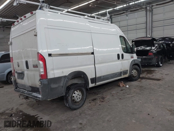 2014 Ram ProMaster Cargo with VIN 3C6TRVCG4EE101220, listed as a IAAI auction lot 41323764 with 270,810 mi miles. Bid and sale history available at carsss.com. Image 4.