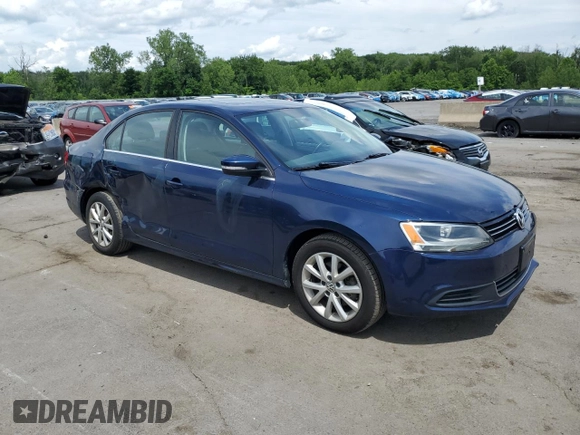 2013 Volkswagen Jetta SE with VIN 3VWDP7AJ3DM421904, listed as a Copart auction lot 63367515 with 98,523 mi miles and Salvage title. Bid and sale history available at DreamBid. Image 4.