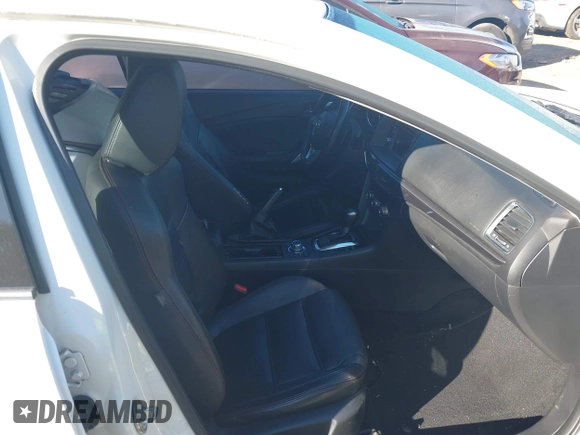 2015 Mazda 6 i Grand Touring with VIN JM1GJ1W56F1221951, listed as a IAAI auction lot 41661522 with 183,288 mi miles and . Bid and sale history available at carsss.com. Image 5.