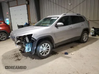 2019 Jeep Cherokee Latitude z VIN 1C4PJMCBXKD157580, wystawiony jako Copart lot #58313745 z przebiegiem 81 660 mil mil oraz Szkoda całkowita • Salvage title. Historia ofert i sprzedaży dostępna na DreamBid. Obrazek 1.