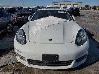 2016 Porsche Panamera 4 with VIN WP0AA2A79GL001004, listed as a Copart auction lot 42210115 with 146,466 mi miles and Salvage Title. Bid and sale history available at carsss.com. Image 5.