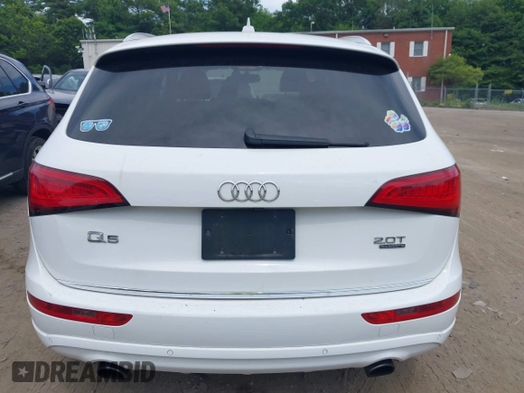 2015 Audi Q5 Premium Plus with VIN WA1LFAFP0FA139001, listed as a IAAI auction lot 42610811 with 109,613 mi miles and . Bid and sale history available at DreamBid. Image 8.