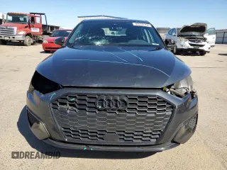 2022 Audi A3 Premium Plus z VIN WAUHUDGY6NA012193, wystawiony jako Copart lot #47252754 z przebiegiem 42 239 mil mil oraz Szkoda całkowita • Salvage title. Historia ofert i sprzedaży dostępna na DreamBid. Obrazek 5.
