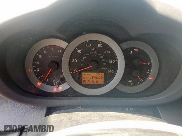 2006 Toyota RAV4 Sport с VIN JTMZD32V965026923, выставлен на аукционе Copart как лот 59023355 с пробегом 134 008 миль миль и Списание • Salvage title. История ставок и продаж доступна на DreamBid. Изображение 9.
