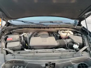 2022 Chevrolet Tahoe RST z VIN 1GNSCRKD5NR261980, wystawiony jako Copart lot #85032304 z przebiegiem 31 571 mil mil oraz Szkoda całkowita • Salvage title. Historia ofert i sprzedaży dostępna na DreamBid. Obrazek 14.