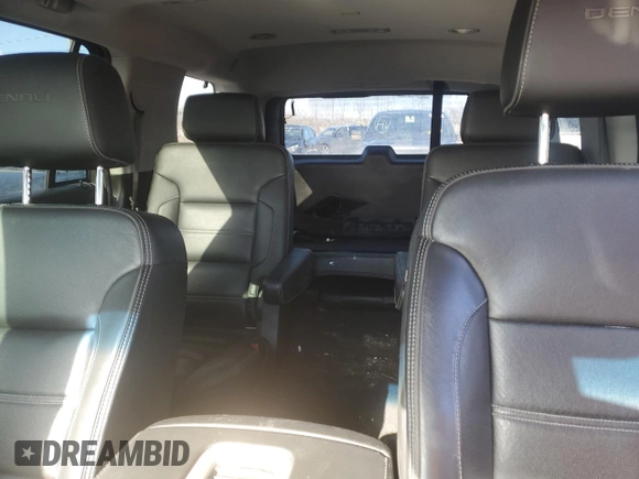 2019 GMC Yukon Denali with VIN 1GKS2CKJ9KR148869, listed as a Copart auction lot 46492895 with 0 mi miles and Salvage Title. Bid and sale history available at carsss.com. Image 10.