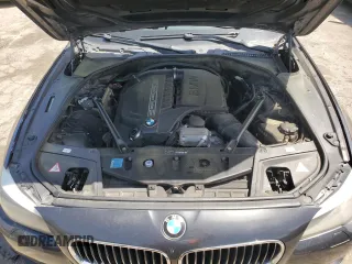 2011 BMW 5 Series 535i z VIN WBAFR7C55BC604867, wystawiony jako Copart lot #52096975 z przebiegiem 196 624 mil mil oraz Szkoda całkowita • Salvage title. Historia ofert i sprzedaży dostępna na DreamBid. Obrazek 11.