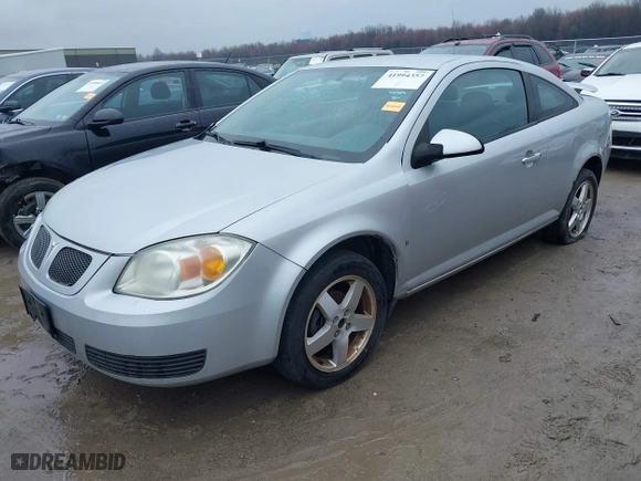 2007 Pontiac G5 with VIN 1G2AL15F977360713, listed as a IAAI auction lot 41994357 with 175,204 mi miles. Bid and sale history available at carsss.com. Image 17.
