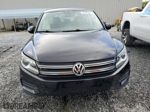 2013 Volkswagen Tiguan S with VIN WVGAV7AX1DW548677, listed as a Copart auction lot 52787255 with 72,256 mi miles and Salvage title. Bid and sale history available at DreamBid. Image 5.