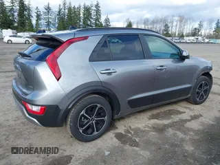 2024 Kia Niro EX Touring with VIN KNDCR3LE4R5148891, listed as a IAAI auction lot 41817925 with 12,333 mi miles. Bid and sale history available at carsss.com. Image 4.