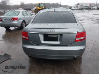 2008 Audi A6 z VIN WAUDH74F48N144440, wystawiony jako IAAI lot #41717899 z przebiegiem 207 526 mil mil oraz . Historia ofert i sprzedaży dostępna na DreamBid. Obrazek 17.