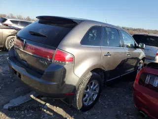 2009 Lincoln MKX with VIN 2LMDU68C39BJ12200, listed as a Copart auction lot 83036404 with Not Provided miles and Salvage Title. Bid and sale history available at DreamBid. Image 3.