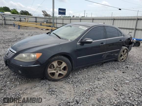 2006 Acura RL z VIN JH4KB16586C010597, wystawiony jako Copart lot #53846535 z przebiegiem 212 219 mil mil oraz Szkoda całkowita • Salvage title. Historia ofert i sprzedaży dostępna na DreamBid. Obrazek 1.