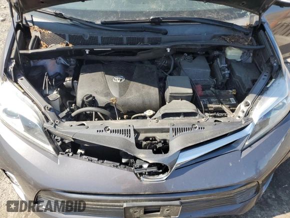 2018 Toyota Sienna XLE с VIN 5TDDZ3DC0JS196792, выставлен на аукционе Copart как лот 57250445 с пробегом 146 479 миль миль и Списание • Salvage title. История ставок и продаж доступна на DreamBid. Изображение 12.