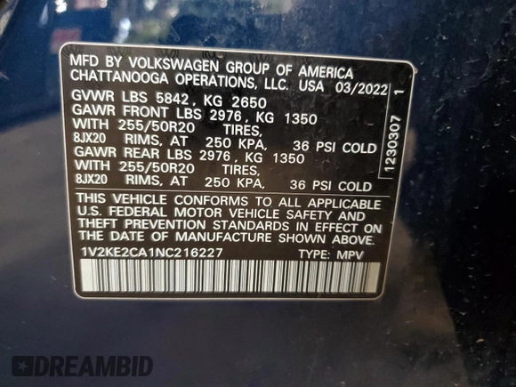 2022 Volkswagen Atlas SE z VIN 1V2KE2CA1NC216227, wystawiony jako Copart lot #60207605 z przebiegiem 36 385 mil mil oraz Szkoda całkowita • Salvage title. Historia ofert i sprzedaży dostępna na DreamBid. Obrazek 13.