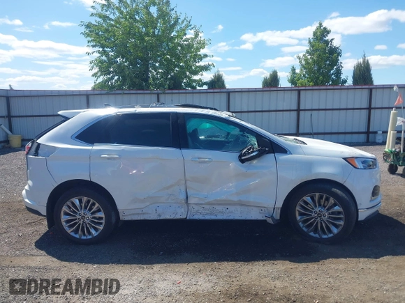 2020 Ford Edge Titanium z VIN 2FMPK4K96LBB46218, wystawiony jako IAAI lot #42750160 z przebiegiem 56 720 mil mil oraz . Historia ofert i sprzedaży dostępna na DreamBid. Obrazek 14.