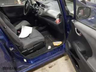 2013 Honda Fit with VIN JHMGE8H37DC068649, listed as a IAAI auction lot 41556430 with 127,748 mi miles. Bid and sale history available at carsss.com. Image 5.
