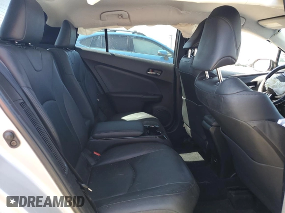 2017 Toyota Prius Plus z VIN JTDKARFP5H3003260, wystawiony jako Copart lot #56844965 z przebiegiem Nie podano mil oraz Szkoda całkowita • Salvage title. Historia ofert i sprzedaży dostępna na DreamBid. Obrazek 10.