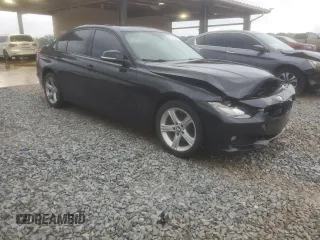2013 BMW 3 Series 328i with VIN WBA3A5C58DF359448, listed as a Copart auction lot 53715195 with 86,709 mi miles and Salvage title. Bid and sale history available at DreamBid. Image 4.