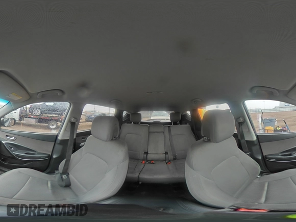 2017 Hyundai Santa Fe 2.4L z VIN 5NMZUDLB7HH030253, wystawiony jako Copart lot #51302445 z przebiegiem 136 074 mil mil oraz Szkoda całkowita • Salvage title. Historia ofert i sprzedaży dostępna na DreamBid. Obrazek 13.