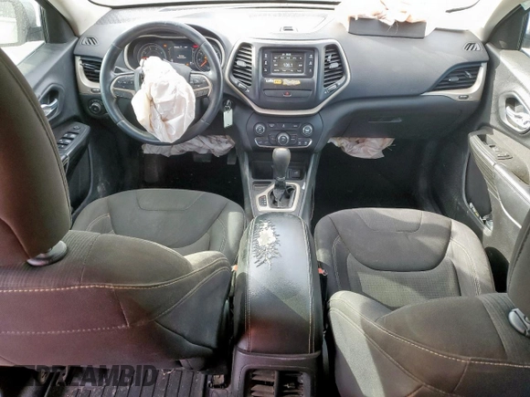 2015 Jeep Cherokee Latitude with VIN 1C4PJLCB4FW539933, listed as a Copart auction lot 49558245 with 142,828 mi miles and Salvage Title. Bid and sale history available at carsss.com. Image 8.