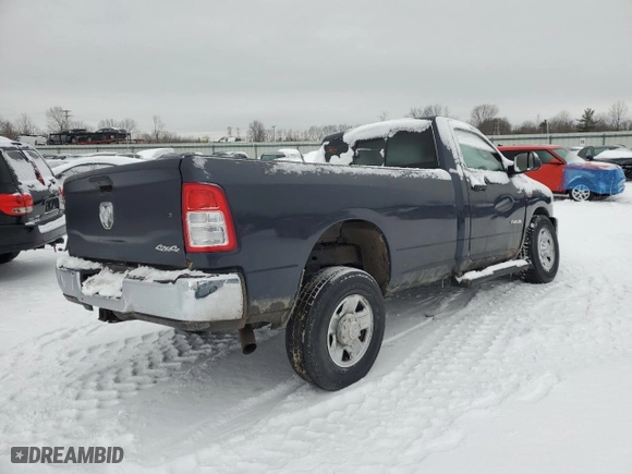 2019 Ram 2500 Tradesman with VIN 3C6MR5AJ0KG551935, listed as a Copart auction lot 43856195 with 156,569 mi miles and Salvage Title. Bid and sale history available at carsss.com. Image 3.