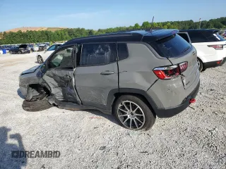 2022 Jeep Compass Trailhawk with VIN 3C4NJDDB1NT106201, listed as a Copart auction lot 64407475 with Not provided miles and Clean title. Bid and sale history available at DreamBid. Image 2.