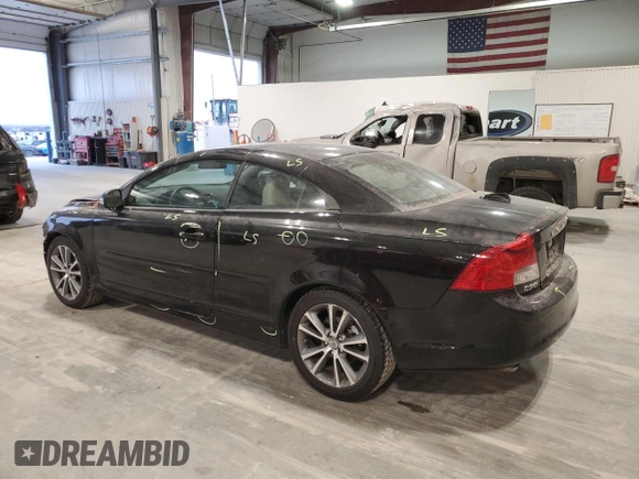 2012 Volvo C70 T5 with VIN YV1672MC8CJ130431, listed as a Copart auction lot 85816244 with 45,943 mi miles and Clean Title. Bid and sale history available at carsss.com. Image 2.