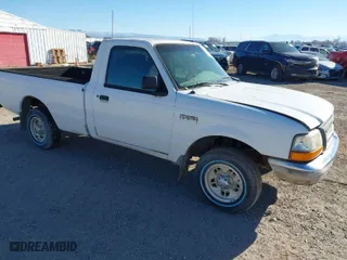 1998 Ford Ranger XL with VIN 1FTYR10U8WUB16744, listed as a IAAI auction lot 41665843 with 199,105 mi miles. Bid and sale history available at carsss.com. Image 1.