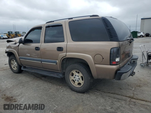 2004 Chevrolet Tahoe LS with VIN 1GNEC13V94R132662, listed as a Copart auction lot 72216484 with 297,303 mi miles and Salvage Title. Bid and sale history available at carsss.com. Image 2.