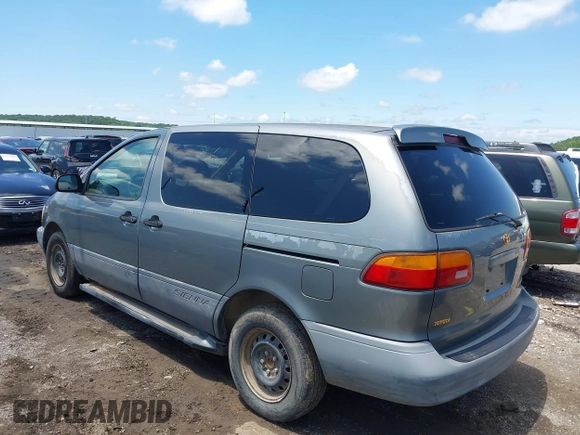 1998 Toyota Sienna LE с VIN 4T3ZF13C3WU040160, выставлен на аукционе IAAI как лот 42457548 с пробегом 226 516 миль миль и . История ставок и продаж доступна на DreamBid. Изображение 3.