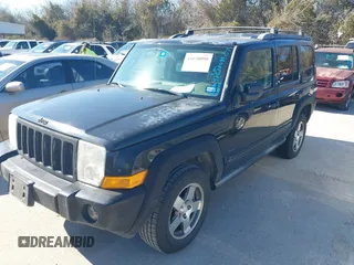 2010 Jeep Commander Sport z VIN 1J4RH4GK9AC147040, wystawiony jako IAAI lot #41638090 z przebiegiem 89 212 mil mil oraz . Historia ofert i sprzedaży dostępna na DreamBid. Obrazek 2.