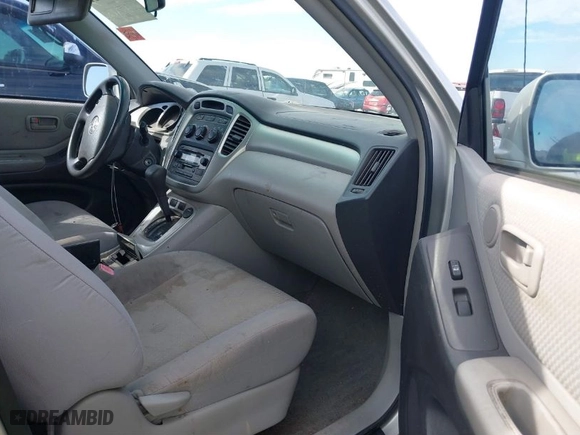 2007 Toyota Highlander with VIN JTEGD21A270169156, listed as a IAAI auction lot 41596624 with 128,452 mi miles. Bid and sale history available at carsss.com. Image 5.