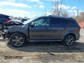 2017 Dodge Journey Crossroad Plus с VIN 3C4PDCGG9HT553915, выставлен на аукционе IAAI как лот 42047421 с пробегом 81 276 миль миль и . История ставок и продаж доступна на DreamBid. Изображение 14.