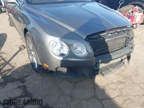 2017 Bentley Flying Spur with VIN SCBEH9ZA9HC065831, listed as a IAAI auction lot 41410269 with 13,351 mi miles and . Bid and sale history available at DreamBid. Image 18.