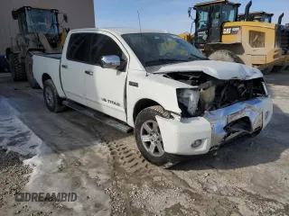 2013 Nissan Titan Pro-4X with VIN 1N6BA0EC8DN305146, listed as a Copart auction lot 86733324 with 196,752 mi miles and Clean title. Bid and sale history available at DreamBid. Image 4.