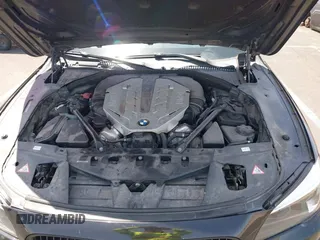 2011 BMW 7 Series 750Li с VIN WBAKB8C57BCY64762, выставлен на аукционе IAAI как лот 42521989 с пробегом 121 926 миль миль и . История ставок и продаж доступна на DreamBid. Изображение 10.
