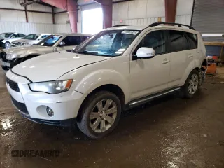 2011 Mitsubishi Outlander SE z VIN JA4JT3AW3BU012598, wystawiony jako Copart lot #55680395 z przebiegiem 183 109 mil mil oraz Czysty tytuł • Clean title. Historia ofert i sprzedaży dostępna na DreamBid. Obrazek 1.