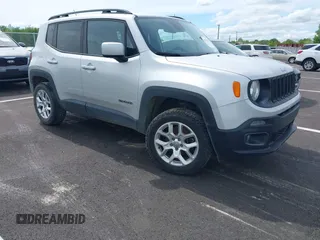 2017 Jeep Renegade Latitude z VIN ZACCJBBB6HPG40367, wystawiony jako IAAI lot #42053957 z przebiegiem 105 893 mil mil oraz . Historia ofert i sprzedaży dostępna na DreamBid. Obrazek 1.