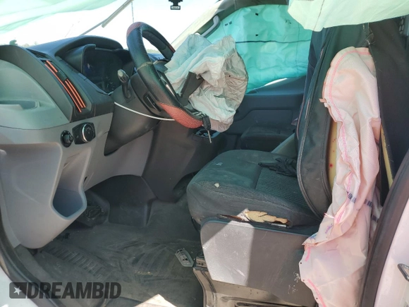 2017 Ford Transit с VIN 1FTYE1ZM1HKB43653, выставлен на аукционе Copart как лот 53069015 с пробегом 204 390 миль миль и Списание • Salvage title. История ставок и продаж доступна на DreamBid. Изображение 7.
