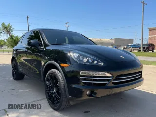2014 Porsche Cayenne Diesel with VIN WP1AF2A21ELA47282, listed as a Copart auction lot 52971405 with 162,151 mi miles and Clean title. Bid and sale history available at DreamBid. Image 1.