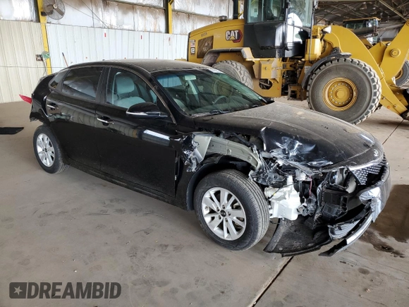 2017 Kia Optima LX z VIN 5XXGT4L31HG164323, wystawiony jako Copart lot #59189335 z przebiegiem 60 354 mil mil oraz Szkoda całkowita • Salvage title. Historia ofert i sprzedaży dostępna na DreamBid. Obrazek 4.