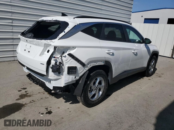 2024 Hyundai Tucson SEL with VIN 5NMJBCDE4RH385954, listed as a Copart auction lot 53920495 with 25,365 mi miles and Clean Title. Bid and sale history available at carsss.com. Image 3.