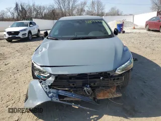 2024 Nissan Sentra SR z VIN 3N1AB8DV4RY254593, wystawiony jako Copart lot #48984625 z przebiegiem 17 020 mil mil oraz Szkoda całkowita • Salvage title. Historia ofert i sprzedaży dostępna na DreamBid. Obrazek 5.